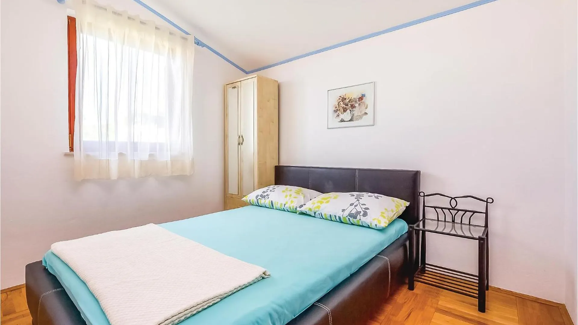 2 Bedroom Lovely Apartment In Crikvenica