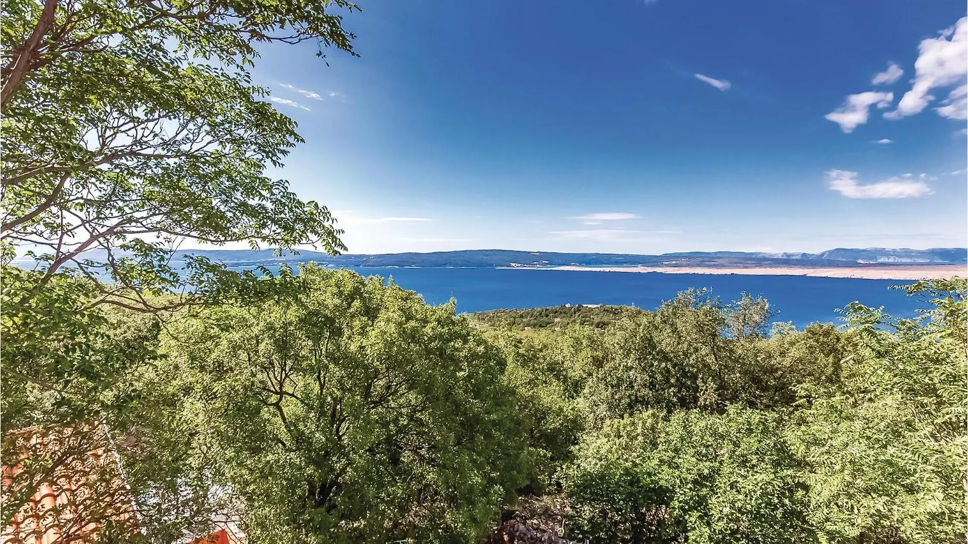 2 Bedroom Lovely Apartment In Crikvenica